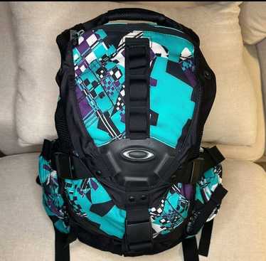 バッグ 00s OAKLEY ICON PACK 3.0 00s Oakley Icon 3.0 Technical Backpack – uniform.streetwear