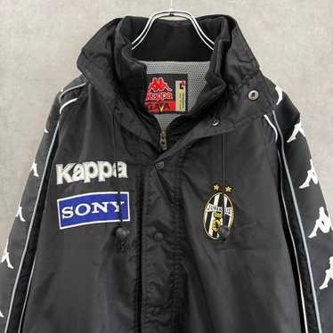 Kappa 99/00”Juventus ウィンドブレーカー 黒ビンテージモデル Kappa 99/00”Juventus ウィンドブレーカー 黒ビンテージモデル