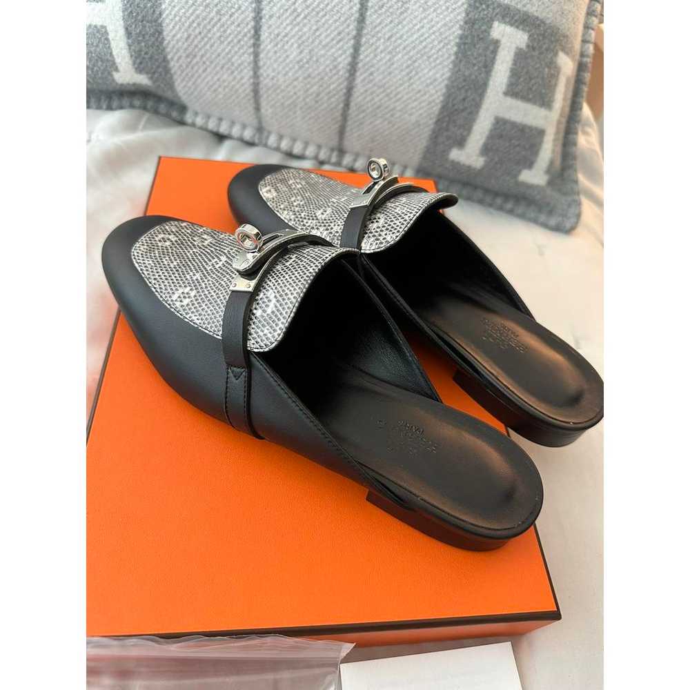 Hermès Oz python mules & clogs - image 10