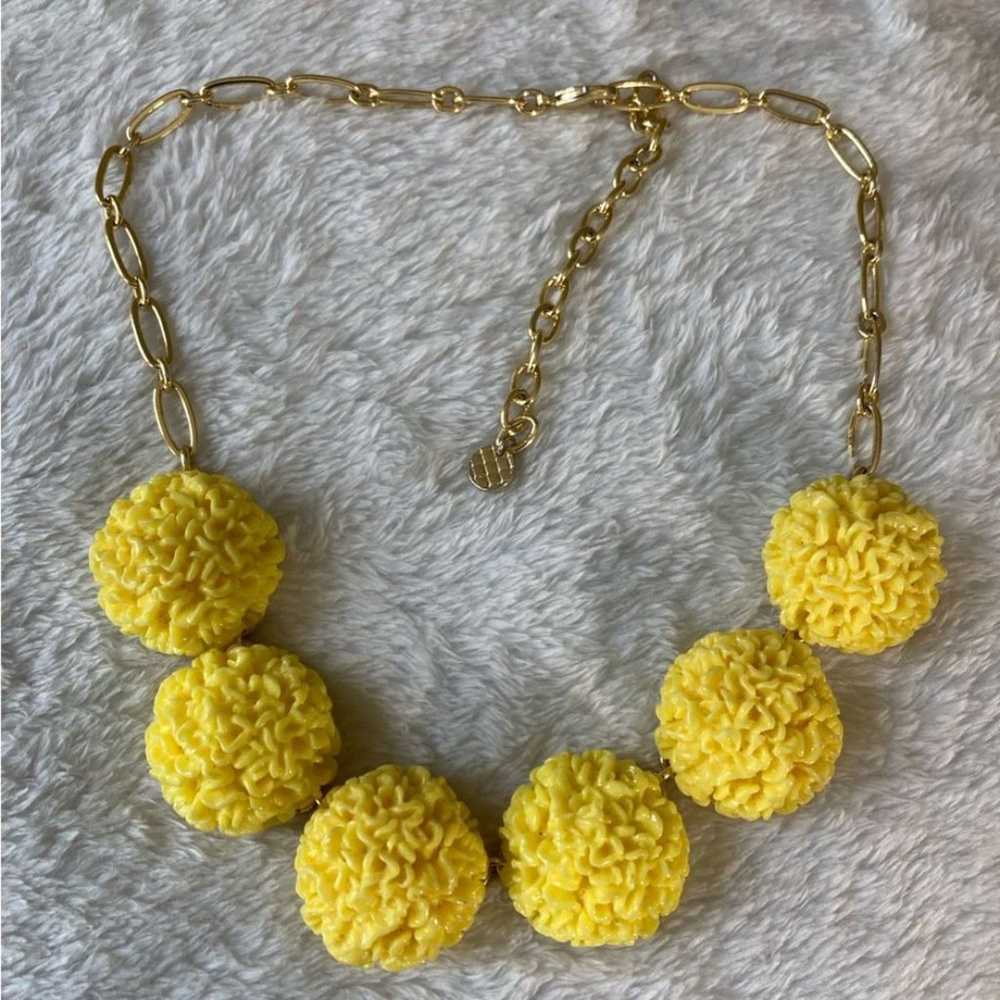 Talbots Beautiful yellow floral necklace’ - image 1