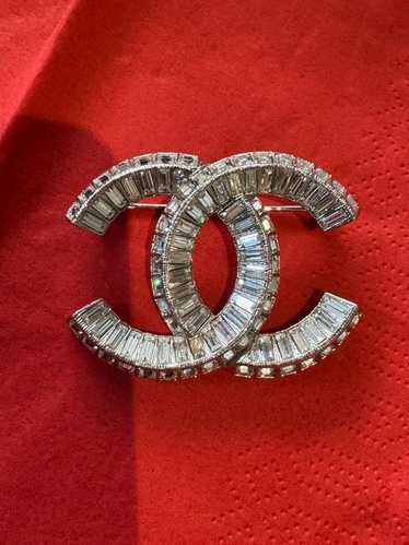 【大人気◆クリスタルとパールで美しく♪】CHANEL ブローチ COCO CHANEL シャネル ブローチ パール ラインストーン ストラス ココ
