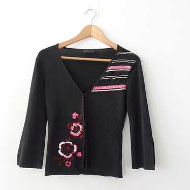 KAREN MILLEN 日本未入荷 刺繍 花柄 フレアドレス Vネック 安心追跡【KAREN MILLEN】フローラル柄サテンバックマキシドレス