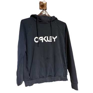 トップス 00s oakley center logo sweat y2k archive 00s oakley center logo sweat y2k archive - メルカリ
