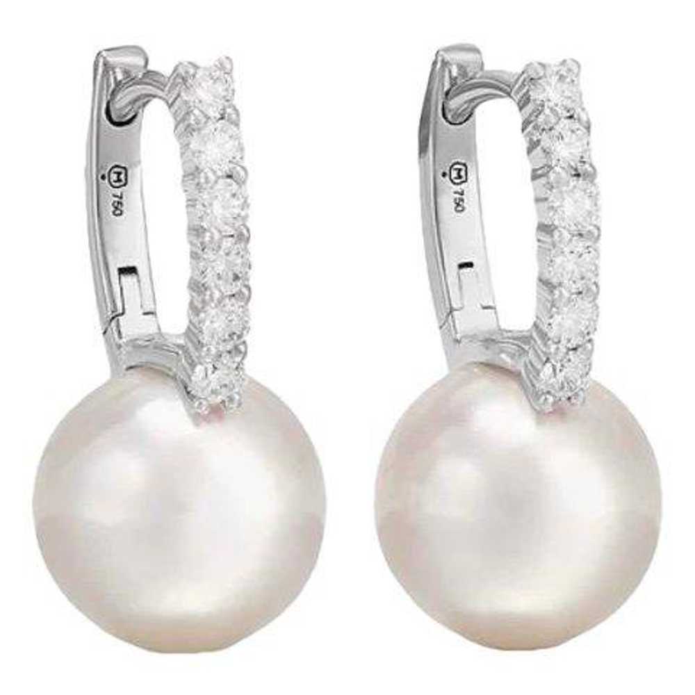 Mikimoto White gold earrings