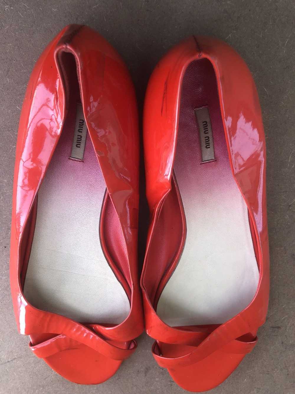 Miu Miu MIU MIU red Flat Leather Shoes Size 40 - image 10