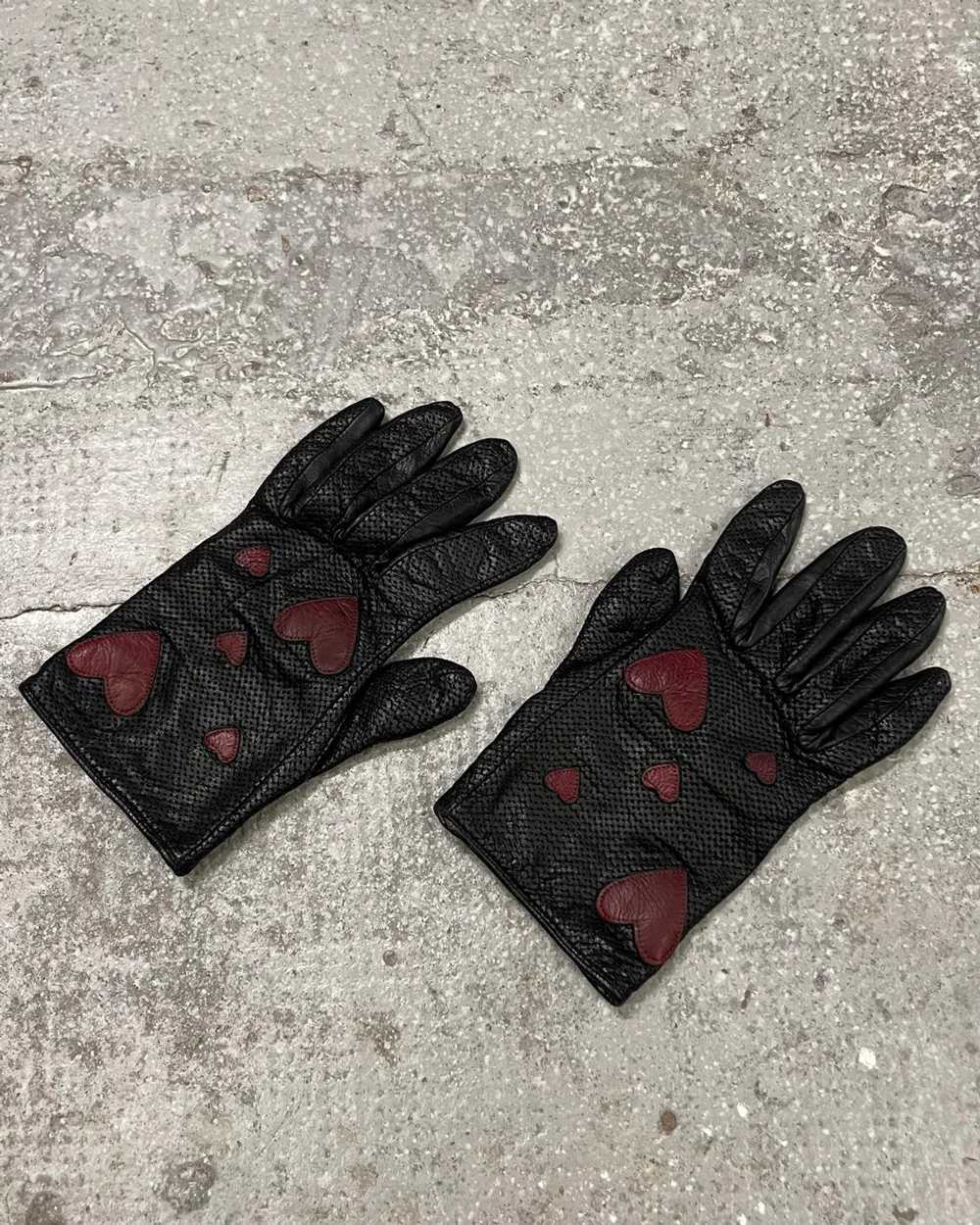 Moschino Red Hearts Black Leather Gloves (OS)