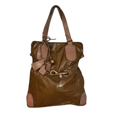Chloe kerala - Gem Chloe kerala - Gem
