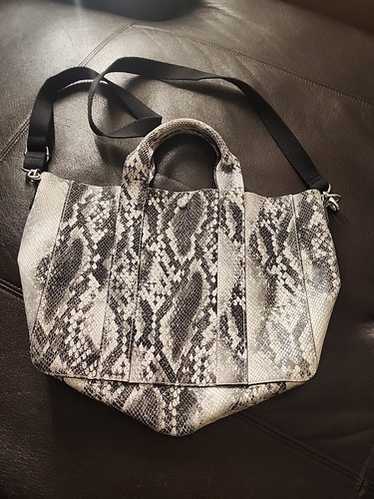 Yeezy gap snake bag - Gem