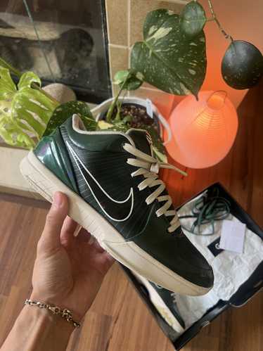 Kobe 4 protro undefeated - Gem