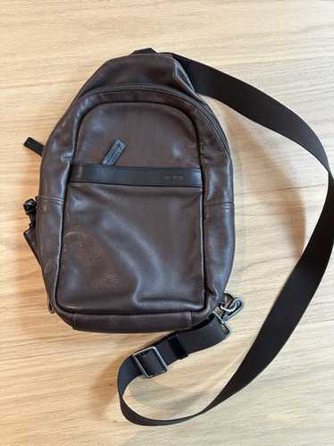 TUMI TICON Leather Sling ボディバッグ ヴィンテージ加工 良品・希少】TUMI TICON Leather Sling トゥミ タイコン レザー