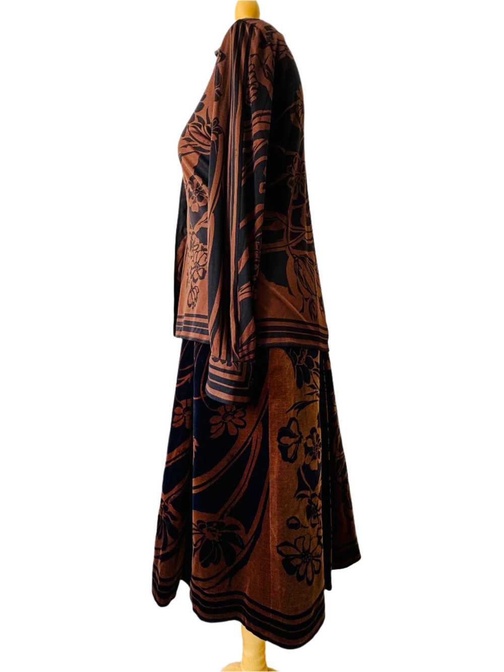 Emilio Pucci Brown & Black Print Top & Skirt Set - image 3