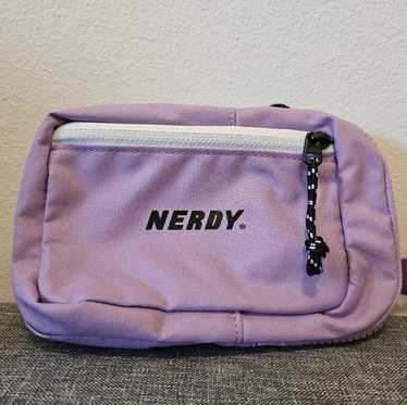Nerdy × streetwear × - Gem