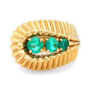 Retro Emerald 18k Yellow Gold Ring - image 1