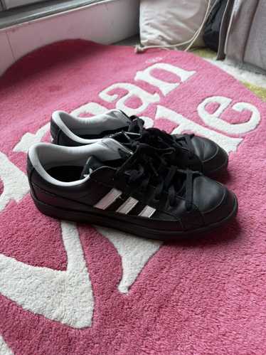 Palace x adidas - Gem