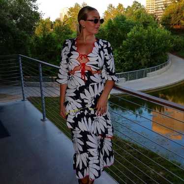 FARM RIO カットアウト フローラル ミディドレス Red Floral Cutout Long Sleeve Midi Dress | Farm Rio