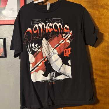 Bad Omens / バッド・オーメンズ - MOTH Tシャツ(オフホワイト