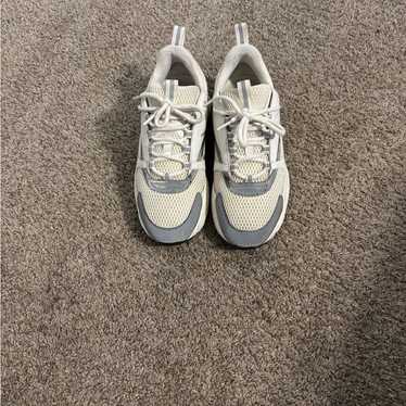 Size 10 dior b22 - Gem