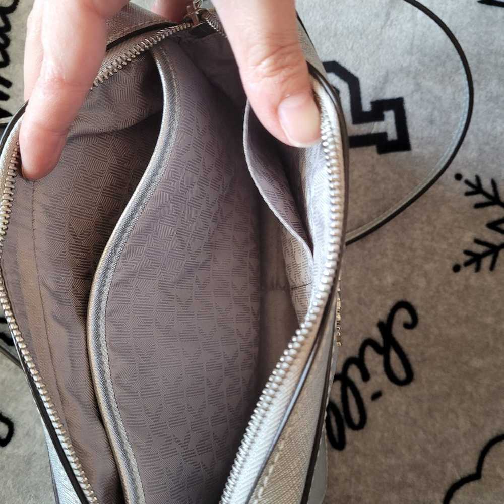 Michael Kors crossbody AUTHENTIC - image 4