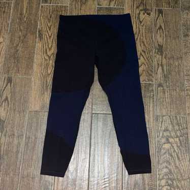 ルルレモン　Nulu Colour Block High-Rise Lululemon Nulu Colour Block High-Rise Tight 25