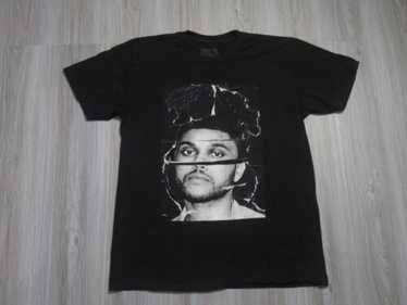 The weeknd behind the - Gem