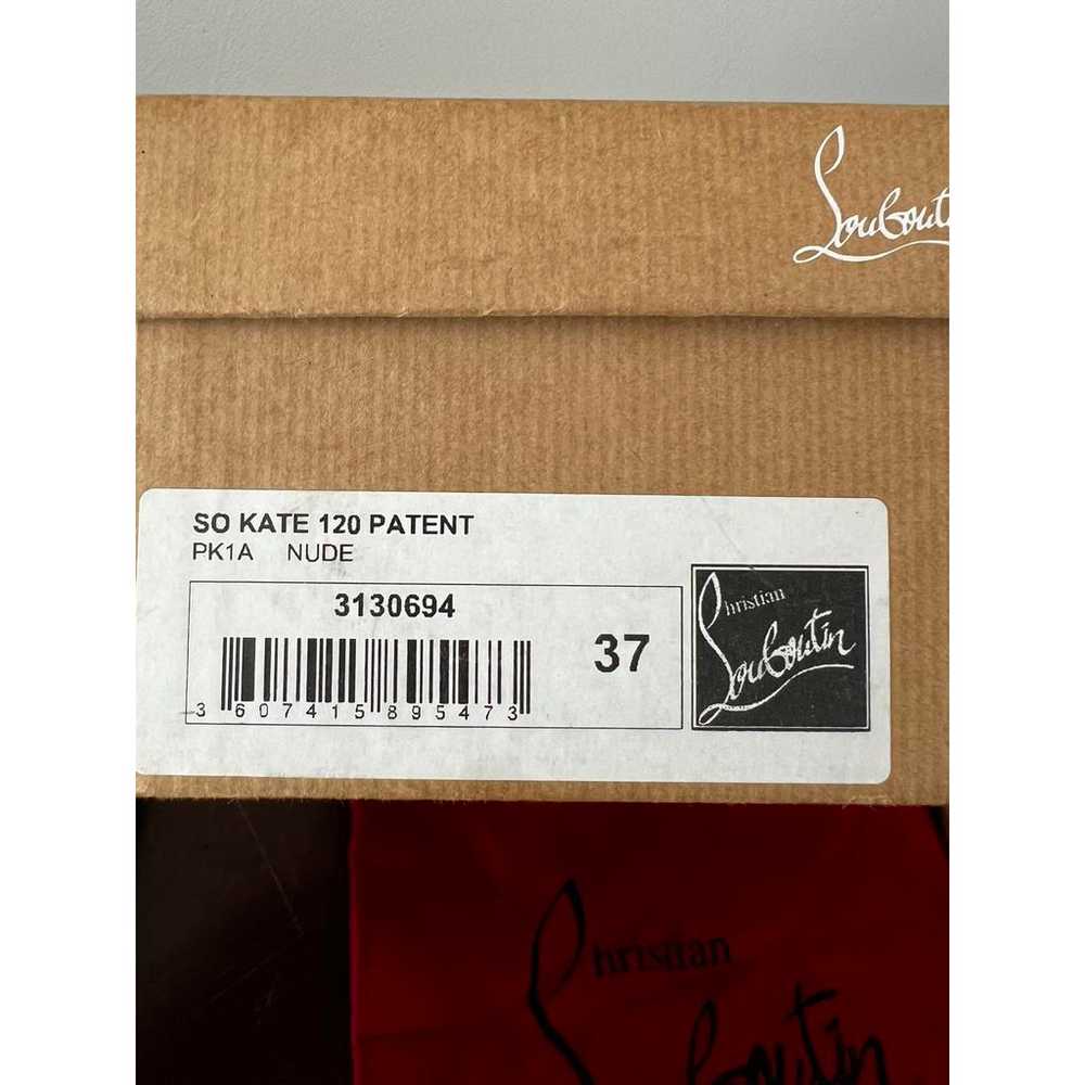 Christian Louboutin So Kate patent leather heels - image 12