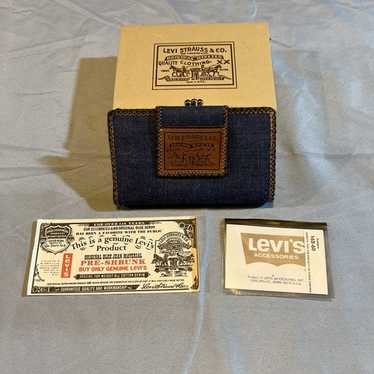 LEVI’S VINTAGE CLOTHING CHAIN WALLET Levis vintage wallet - Gem