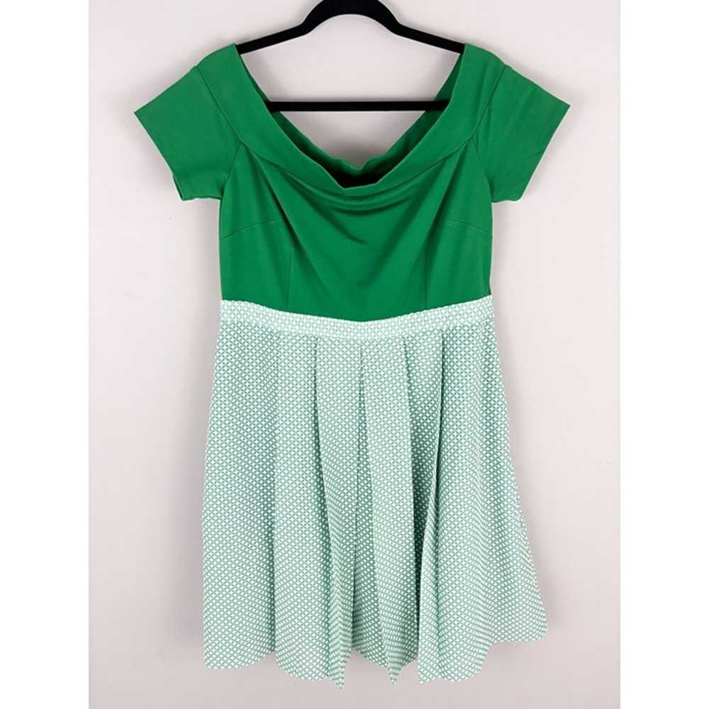 Modcloth Double the Lovely A-Line Retro Short Sleeve Pleated Dress Green XL