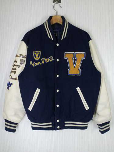 Japanese brand van varsity - Gem