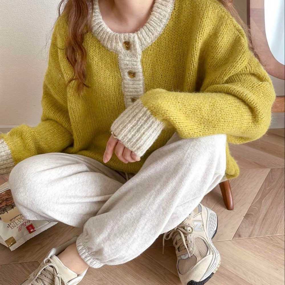 JaVa Java Collaboration 2-Way Mix Color Yarn Bico… - image 2