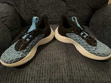 Curry 9 sesame - Gem