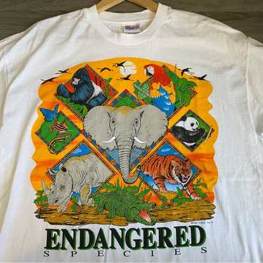 Vintage endangered species t - Gem