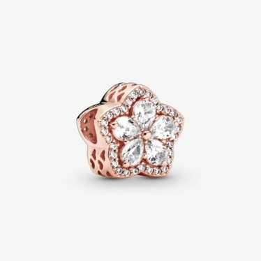 Pandora Sparkling Snowflake Pav Charm