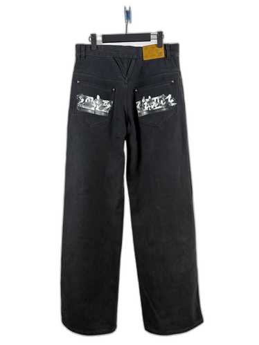 BLACKBLONDのVivid Graffiti l Logo Denim Pants 全3色 BLACKBLONDのVivid Graffiti Metal Logo Denim Pants 全3色
