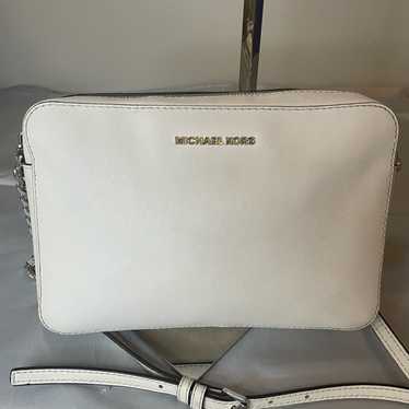 Authentic Michael Kors White Crossbody Bag #0091 - image 1