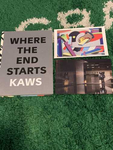 KAWS : WHERE THE END STARTS 絶版 Kaws: Where the End Starts by ANDREA KARNES - Book