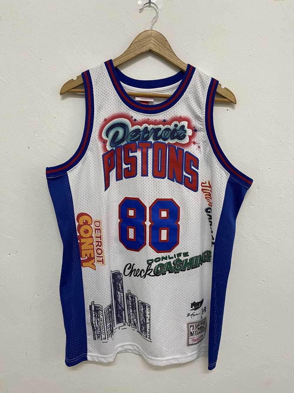 Mitchell & Ness × NBA × Vintage Don Big Sean Detroit Pistons Basketball Jersey