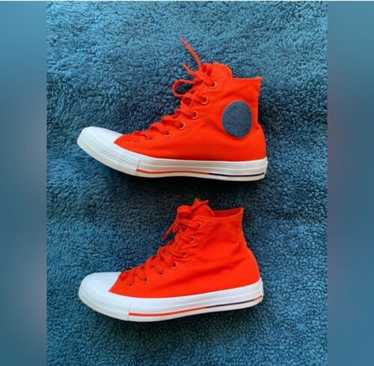 Size 8 - Converse Chuck Taylor All Star High - image 1