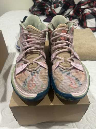Kyrie 7 1 world - Gem