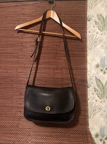 バッグ Vintage Coach 9790 Turnlock Shoulder Bag s-l400.jpg