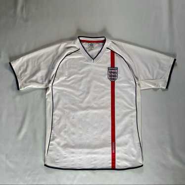 England World Cup 2002 Away Jersey #7 Beckham Umbro Red
