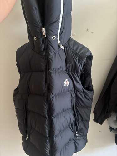 ジャケット・アウター MONCLER CARDAMINE GILET DARK GREEN 10 popular men's models from the leader in luxury down