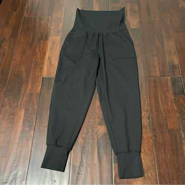 Offline By Aerie Real Me Jogger Black Women’s Siz… - image 1