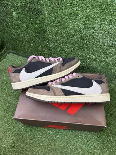 Size 8 - Jordan 1 x Travis Scott Low Mocha