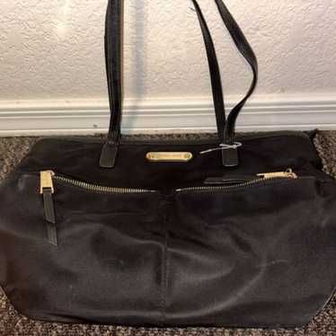 Authentic michael kors handbag - image 1