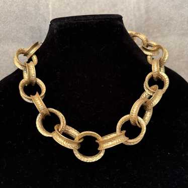 Vintage KJL Kenneth Jay Lane Hammered Gold Link N… - image 1