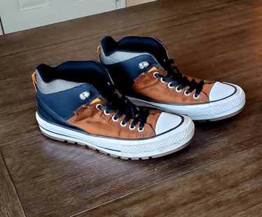 CHUCK TAYLOR CONVERSE ALL STAR HIGH TOPS - image 1