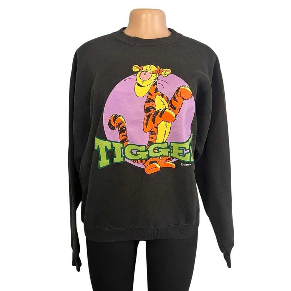 Disney Winnie The Pooh Vintage Tigger Crewneck Sw… - image 1