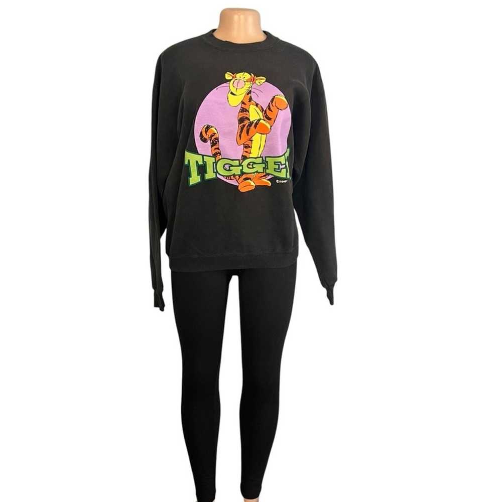Disney Winnie The Pooh Vintage Tigger Crewneck Sw… - image 2