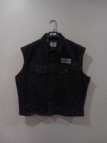 Vintage 90s white zombie - Gem Vintage 90s white zombie - Gem
