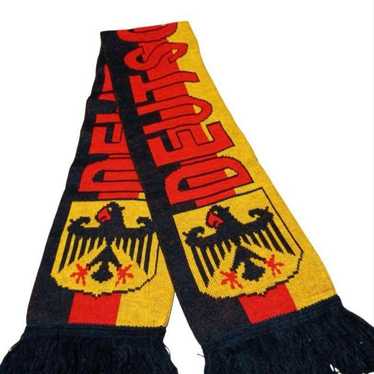 vintage soccer scarf - Gem